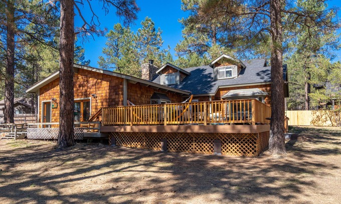Flagstaff Cabina | Retiro de Magdalena Meadows. Increíble propiedad de un millón de dólares en propiedad de 3 acres