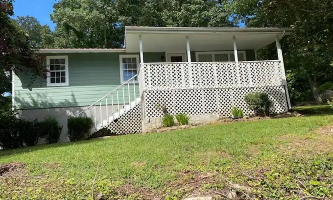 Lookout Mountain Casa | Maggie's Place