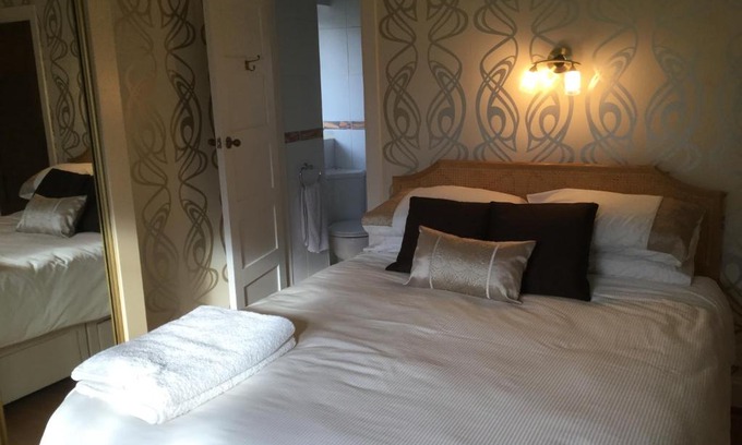Sheffield Casa | Maggi’s Home from Home