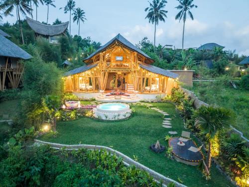 Selat Villa | Magical Bamboo House with Breathtaking view