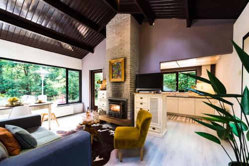 Municipality of Baarn Casa | Magical Cottage in the woods