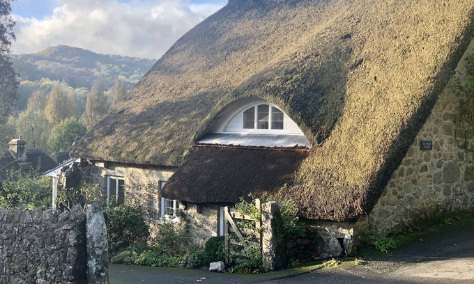 Lustleigh Casa | Magically located Romantic Retreat with Outdoor Bath on Dartmoors edge