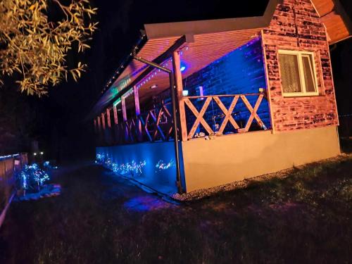 Dukla Chalet De Esquí | Magiczna Chatka Nad Rzeką Bieszczady