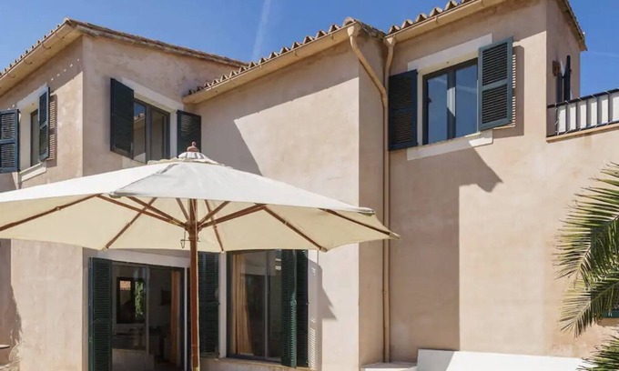 Urbanizacion Mont Ferrutx Villa | Magnificent Architect's house 5 minutes walk from the beach!