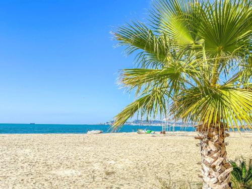 Shkembi i Kavajes Apartamento | Magnificent 733