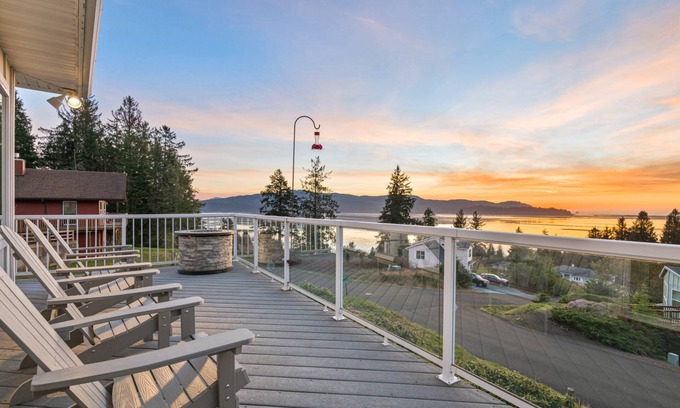 Bay City Casa | Great Deals on Summer Stays!