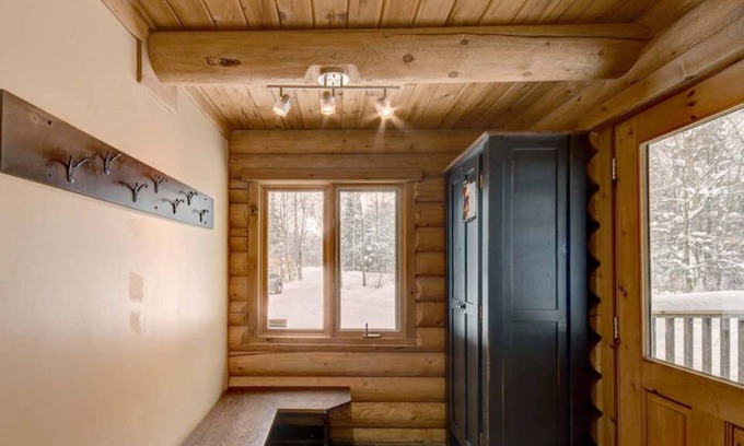 Labelle Chalet De Esquí | Hermoso chalet junto al agua