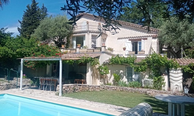 Tourrettes Villa | Magnificent, charming villa 10 minutes' walk from the villages, in a peaceful setting