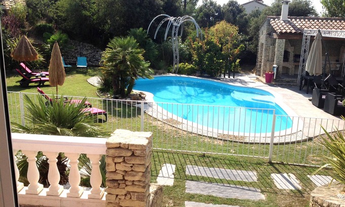 Sorgues Villa | Hermosa villa con piscina privada en Sorgues 10 minutos de Aviñón
