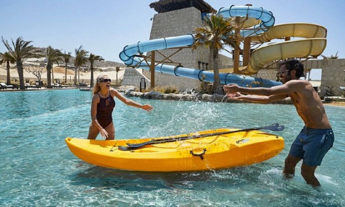 Los Cabos Complejo | Magnificent & Elegant Beachside Presidential Suite at 70% Discount
