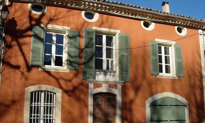 Varages Casa | Magnífica casa, pueblo de lujo (construido 1609) con paredes de jardín y piscina privada