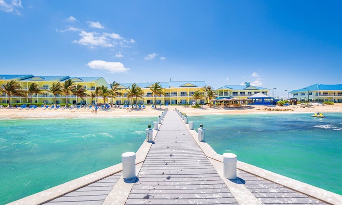 Colliers Bay Condominio | Magníficas vistas al océano - Condominio frente al mar de 2 dormitorios 🌴