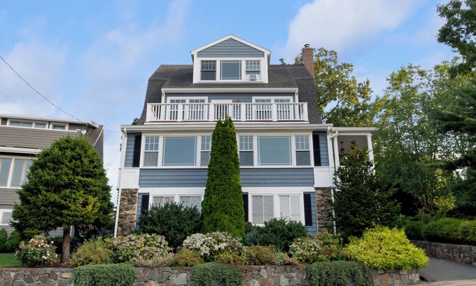 Swampscott Casa | Magnificent Ocean View; Walk to beaches and town
