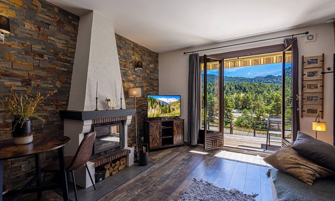 Greolieres les Neiges Apartamento | Magnificent studio with terrace and garden with breathtaking mountain views