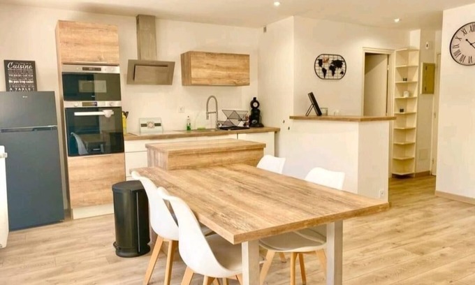 La Gare Apartamento | Magnificent T2 with garden - sleeps 4