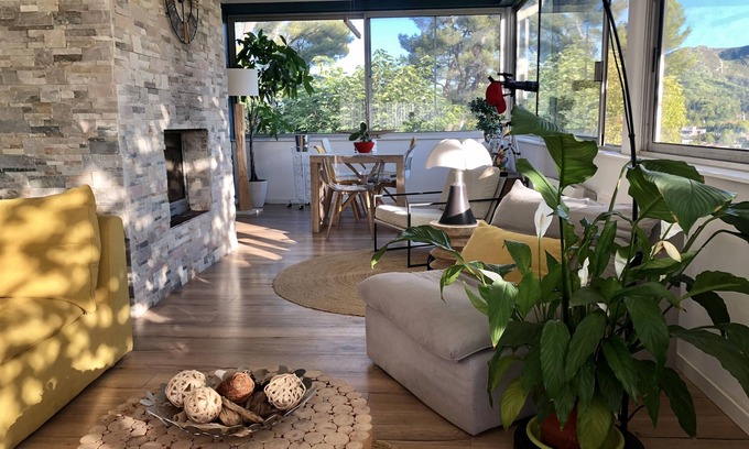Les Camoins Casa | Magnificent top of Marseille villa with spa and terrace (ideal telework)