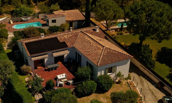 Caveirac Casa | Villa con piscina y vista dominante en paz!