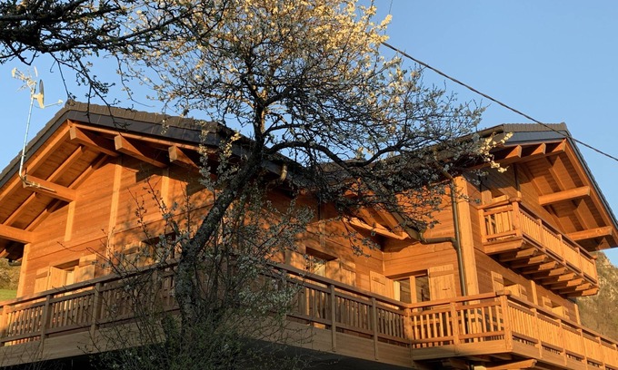 Vacheresse Chalet De Esquí | MAGNIFICENT WOODEN CHALET