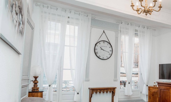 Montauban Casa | Magnifique Acacia