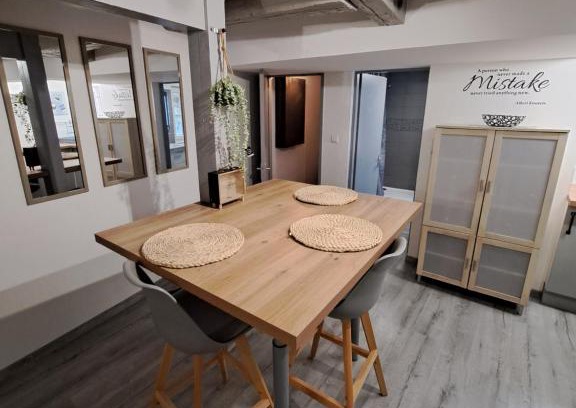 Besancon Old Town Apartamento | Magnifique F2 du bien être