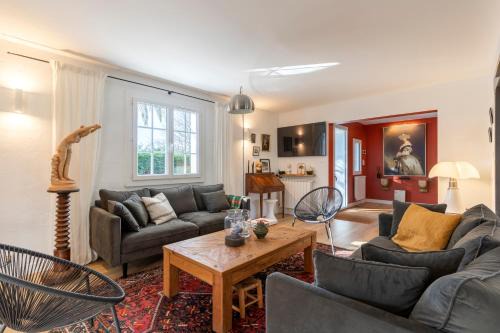 Biarritz Casa | Magnifique maison basque avec piscine 8 pers- Biarritz