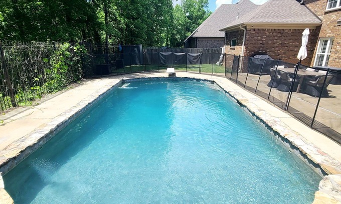Southaven Casa | Magnolia House - 5BD/3BA - Family & Pet Friendly!