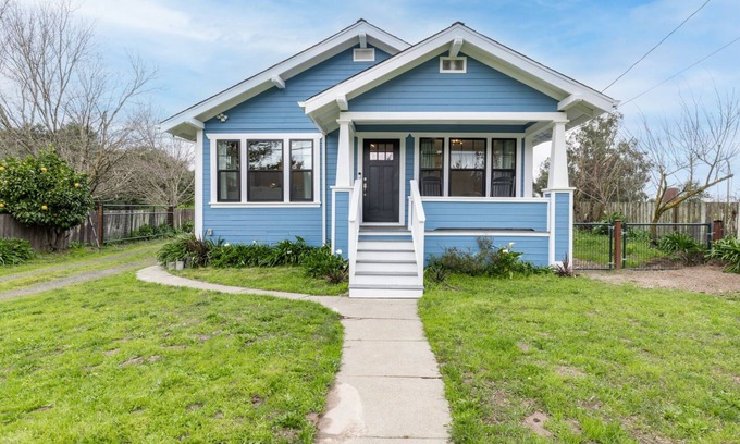 Petaluma Casa | Magnolia Story *30+ Day Rental*