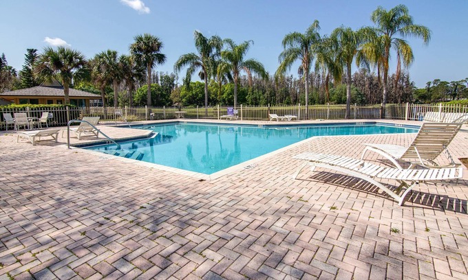 Fairway Village Casa | 15% Off Florida Summer Vacation Rentals