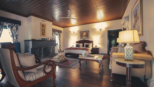 Abbottabad Cama Y Desayuno | Magpie Lodge
