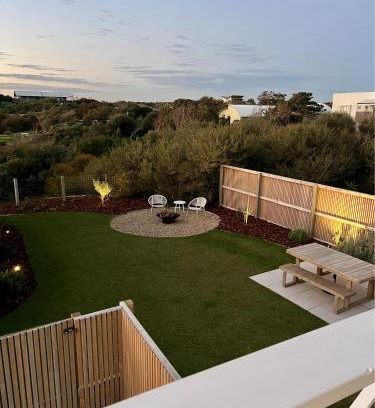 Aldinga Beach Casa | Magpie Sands - Ocean Views & Seaside Luxury - Steps to beach