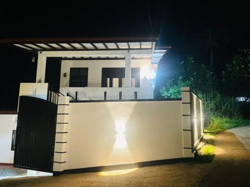 Midigama Apartamento | Mahagedara