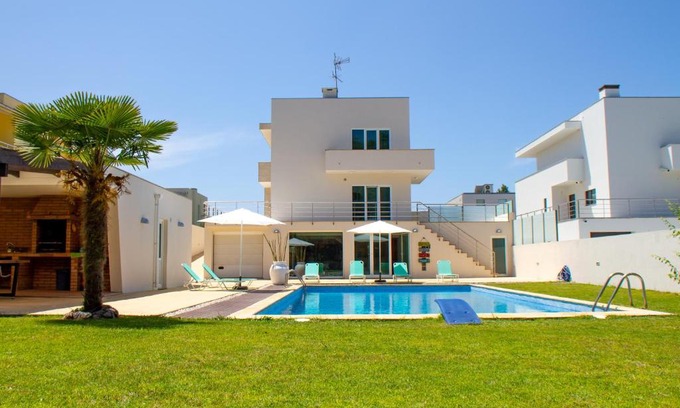 Furadouro Casa | Mahalo Surf Camp