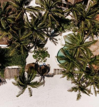 Zona Hotelera Hotel | Mahayana Tulum Beach Homes