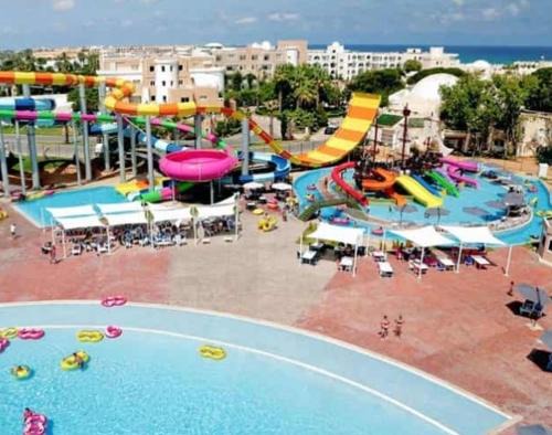 Hiboun Apartamento | Mahdia Family Beach -FREE WIFI -Babysitter- Tourist guide