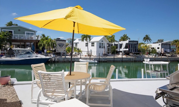 Cutthroat Harbor Estates Casa | Mahi House #440 - 35' seawall
