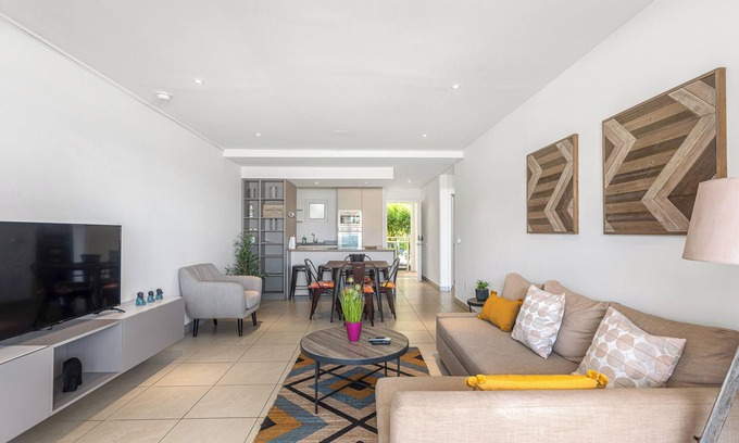 Maho Condominio | Maho Beach House: Elegant 1-Bedroom, Beach Level