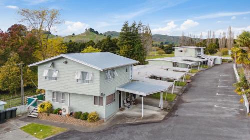 Manunui Hotel | Mahoe Motel