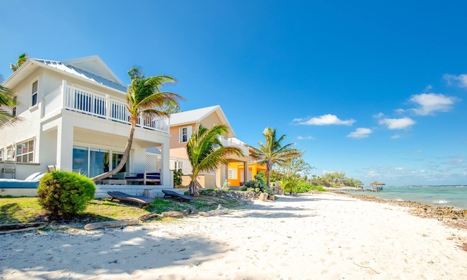 North Side Casa | Mahogany Point 3 – A Beachfront Townhouse with amazing views-by Cayman Villas
