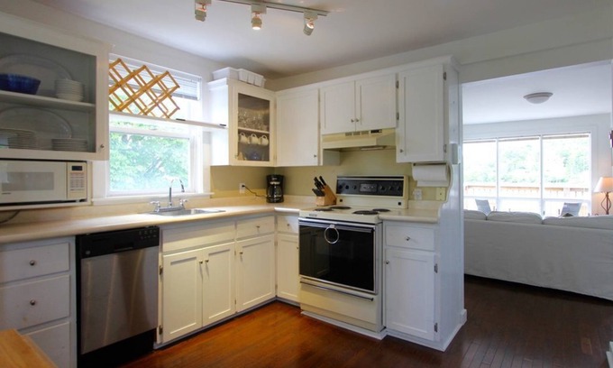 Mahone Bay Casa | Mahone Bay Beach House