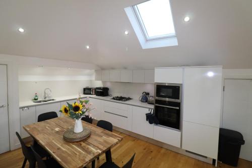Maidenhead Apartamento | Maidenhead Stylish Three Bedroom Top Floor Apartment