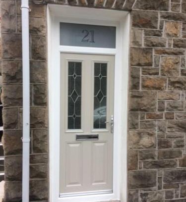 Pentre Casa | Maindy Lodge