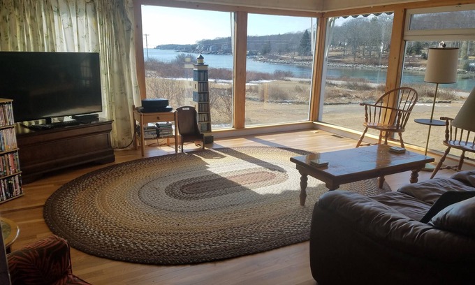 Chamberlain Cabaña | Maine Seaside Cottage en Long Cove Point, Pemaquid Peninsula, Midcoast Maine