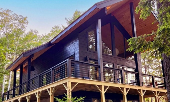 Boothbay Casa | Mainelandia! Stunning New Waterfront Home!