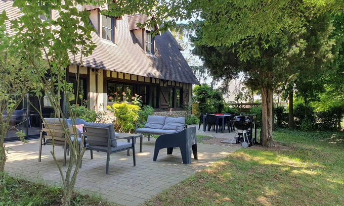 Le Tremblay-sur-Mauldre Casa | Maison de Caractère, 3 Chambres, la Campagne à 30 mn de Paris