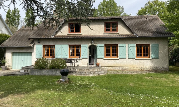 Vieille-Eglise-en-Yvelines Casa | Maison de famille dans la vallée de Chevreuse