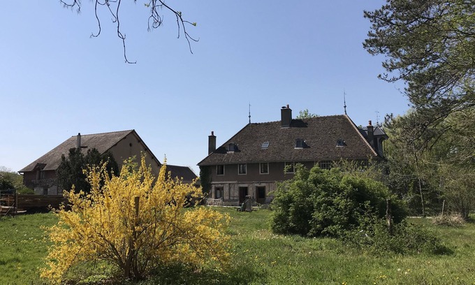 La Chapelle-Saint-Sauveur Casa | Maison Bressanne : Calme, Nature, Randonnées, Tourisme Entre Bourgogne et Jura