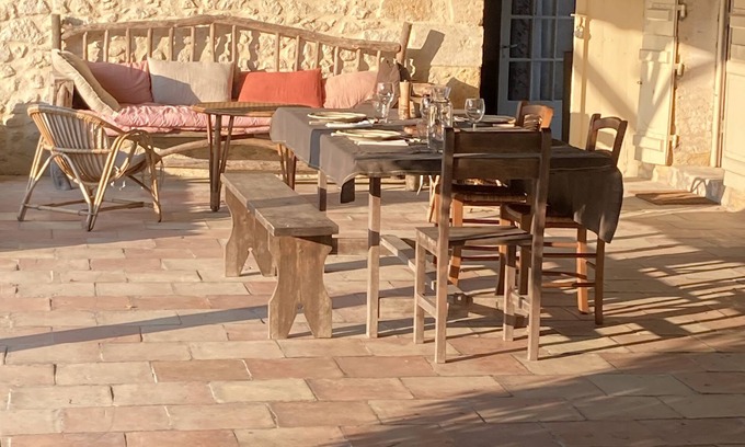 Lamothe-Montravel Casa | Maison de Campagne Familiale du 16ème Avec Piscine Proche de Saint Emilion