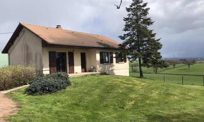Sanvignes-les-Mines Cabina | Maison à la Campagne au Calme