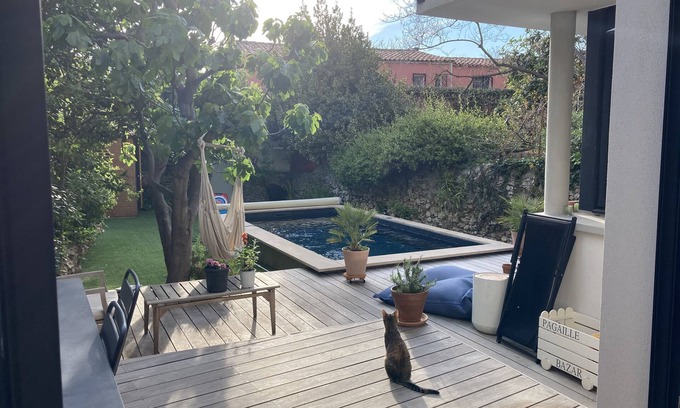 7th Arrondissement Casa | Maison à Marseille Piscine, vue Mer, Jardin, Terrasse, Proche mer et Commerces