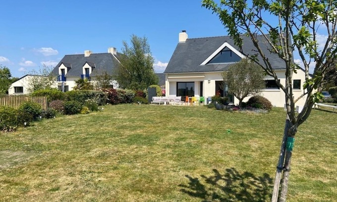 Mesquer Casa | Maison 10min à Pied de la Plage Lanséria - 10 Pers - Grand Jardin au Calme